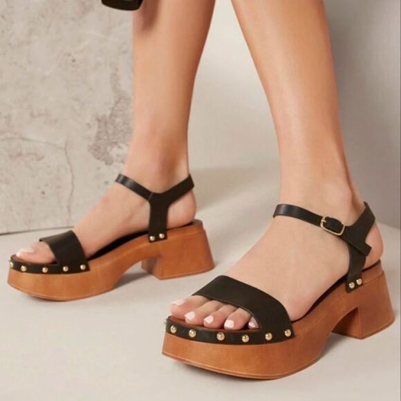 Retro studded platform sandals sz 8 - Picture 2 of 5